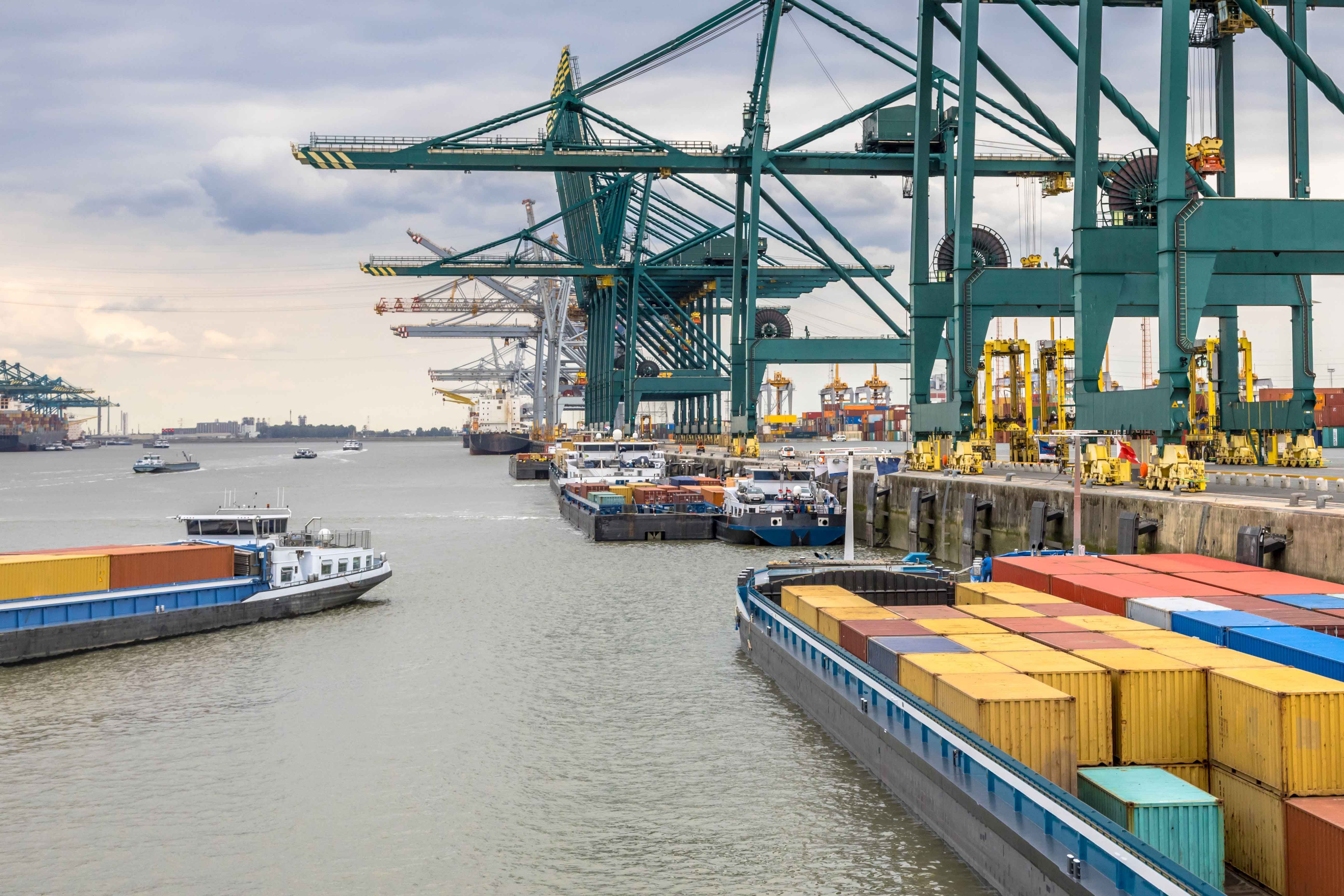 Among Piers: Port of Oakland ends 2020 on high note